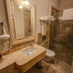 Osmanbey Cave House 3* Γκόρεμε