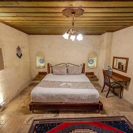 Osmanbey Cave House 3* Göreme