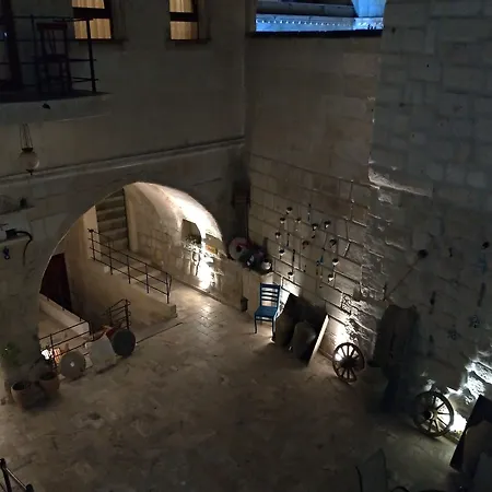 Osmanbey Cave House Отель Гореме