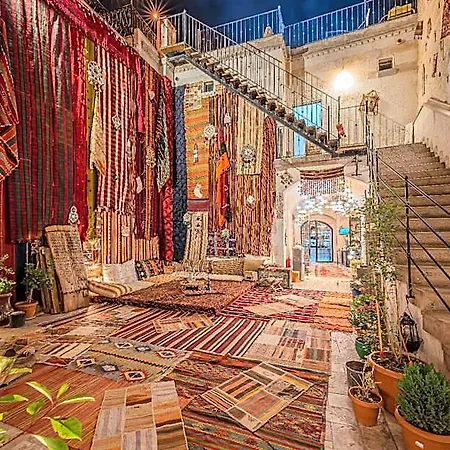 Osmanbey Cave House Hotel Göreme