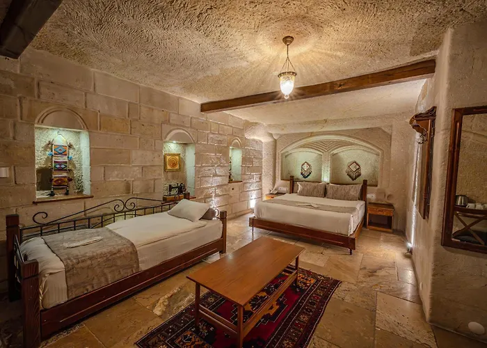 Osmanbey Cave House מלון 3*