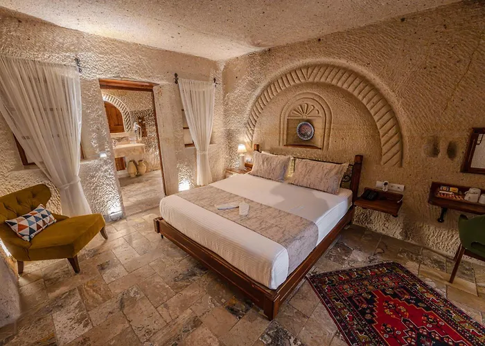 Osmanbey Cave House מלון