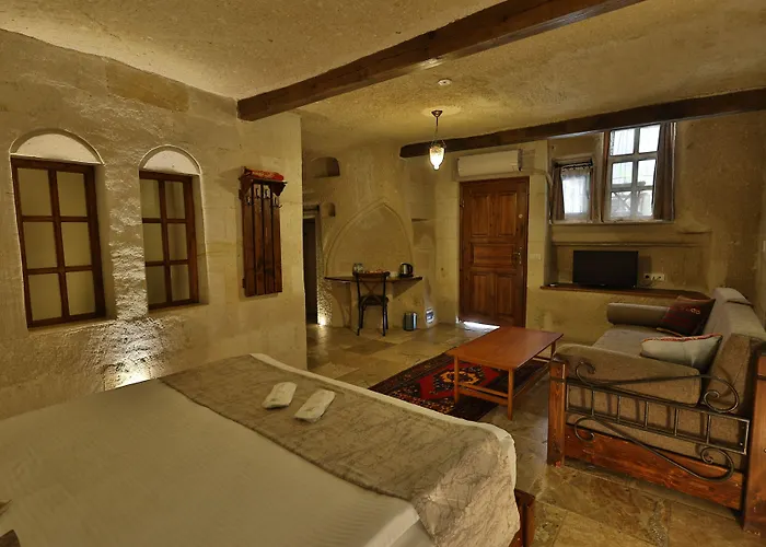 Osmanbey Cave House Hotel 3*